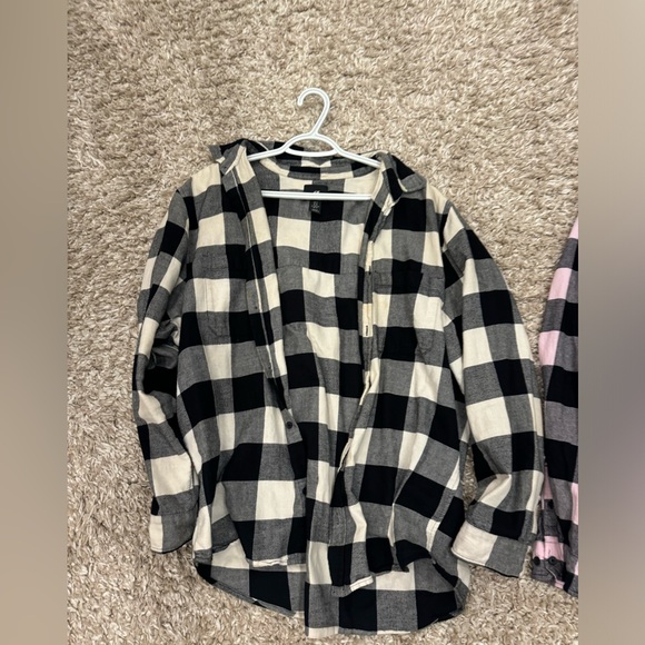H&M Flannels - Picture 2 of 3